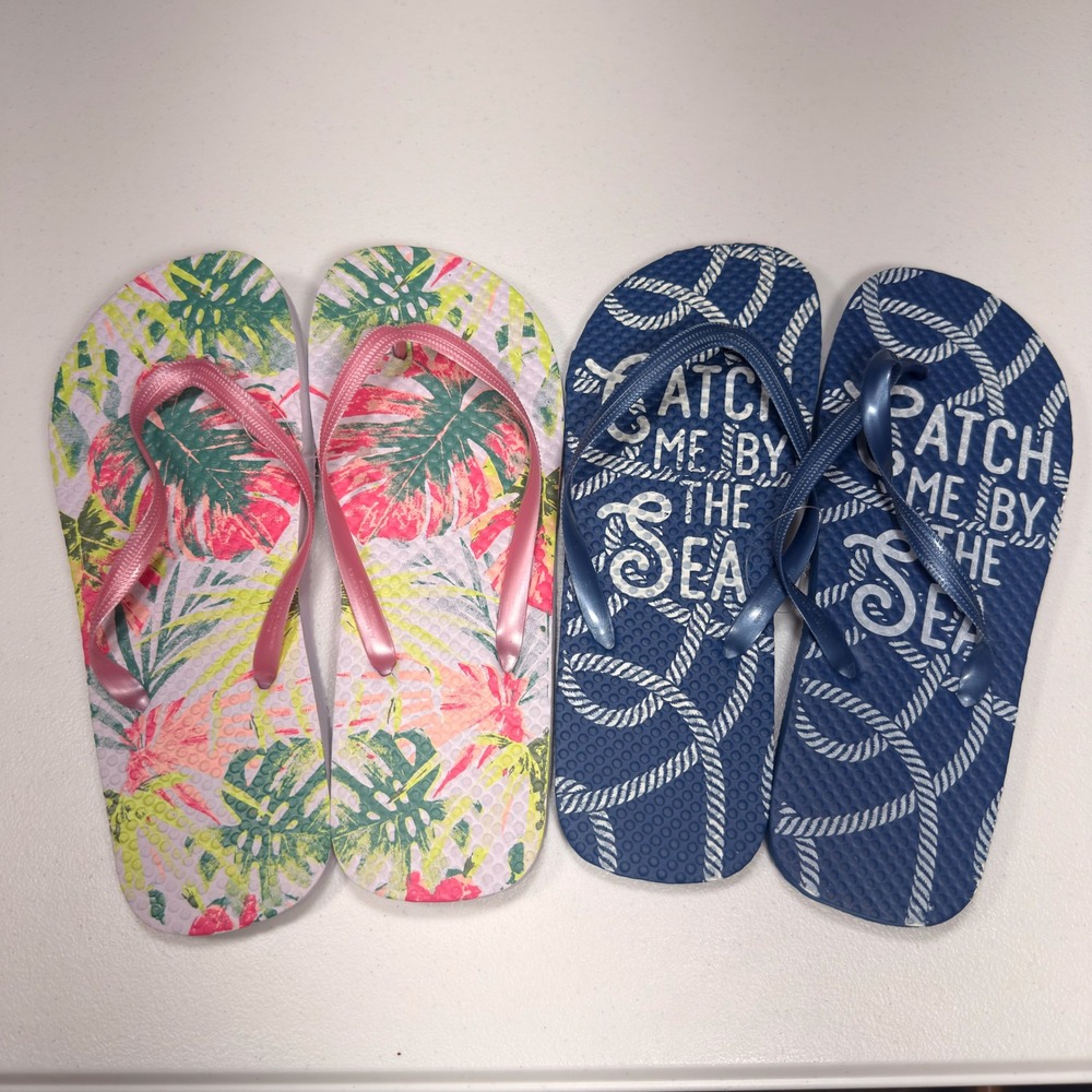 Lot of 2 Flip Flop Sandals Nautical Blue Tropical Floral Beach Shoes Size 5-6
